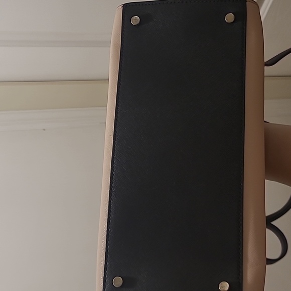 Laurel Way Reiley - Picture 7 of 8